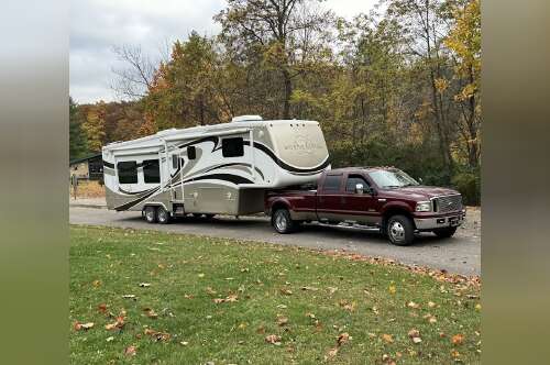 2009 DRV MOBILE SUITES 36RE3 in wakeman OH