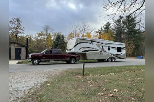 2009 DRV MOBILE SUITES 36RE3 in wakeman OH