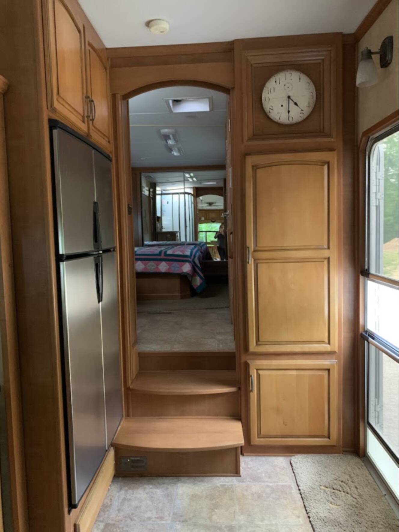 A photo of this 2009 DRV MOBILE SUITES 36RE3