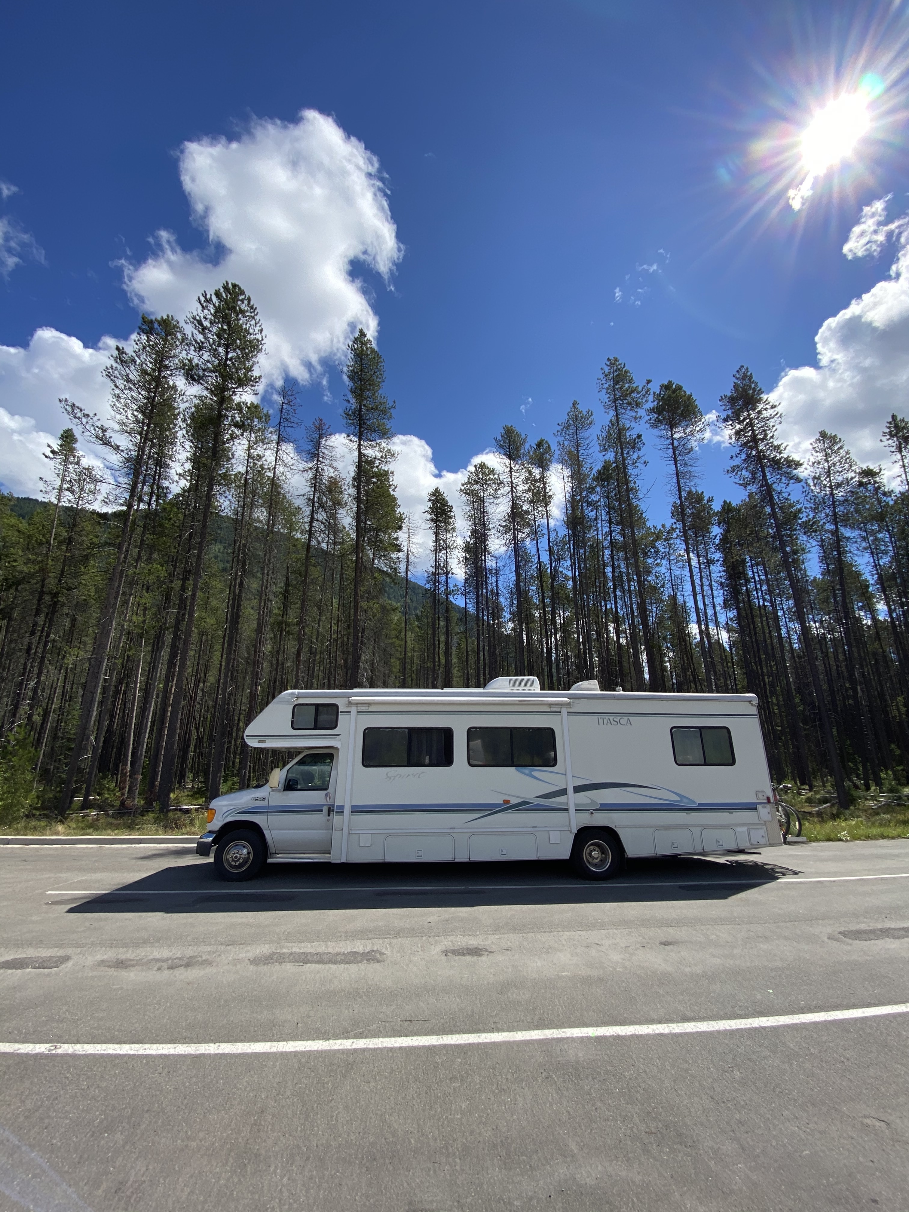 2005 Winnebago ITASCA SPIRIT 31T in farmington NY