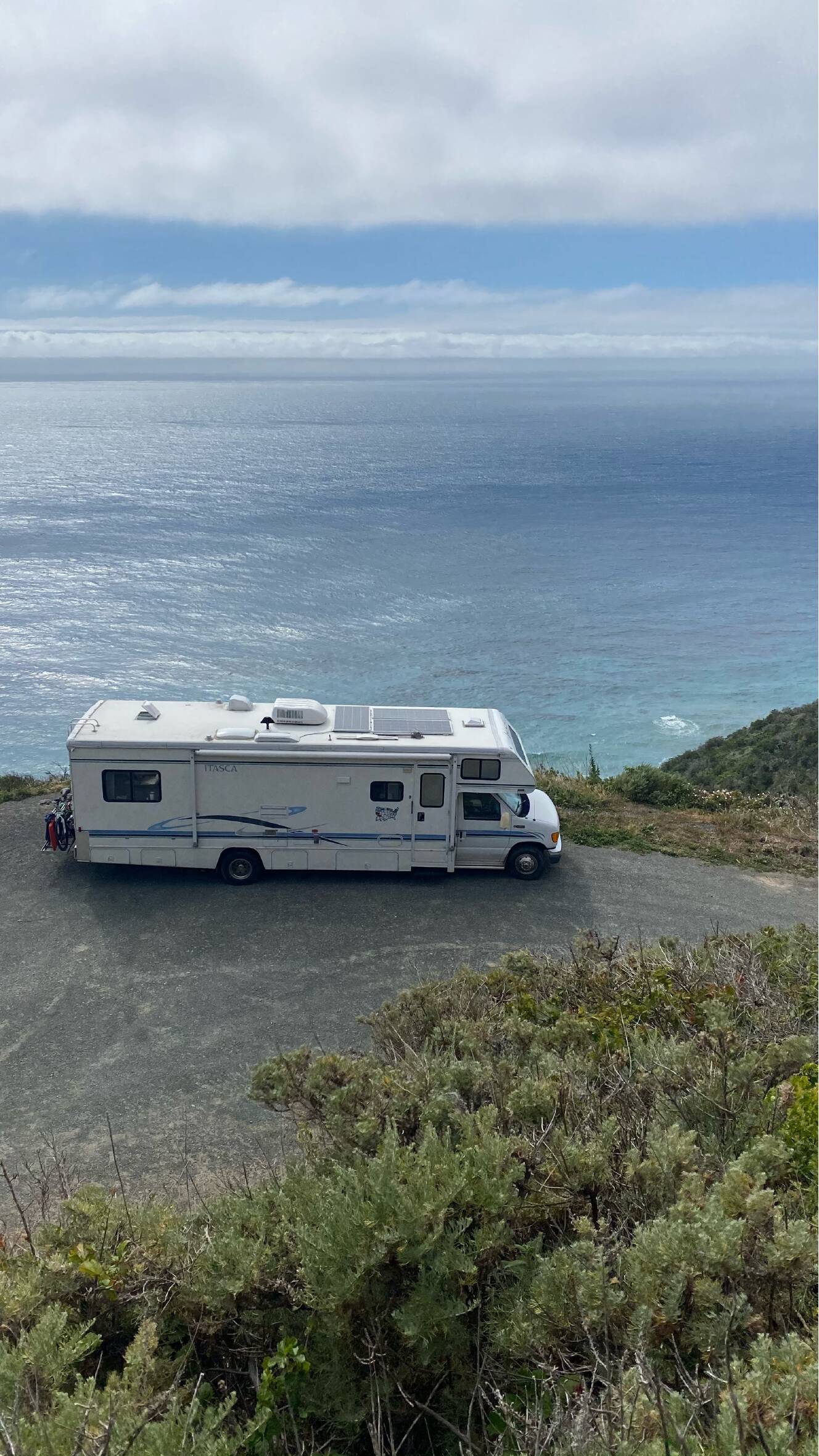 A photo of this 2005 Winnebago ITASCA SPIRIT 31T