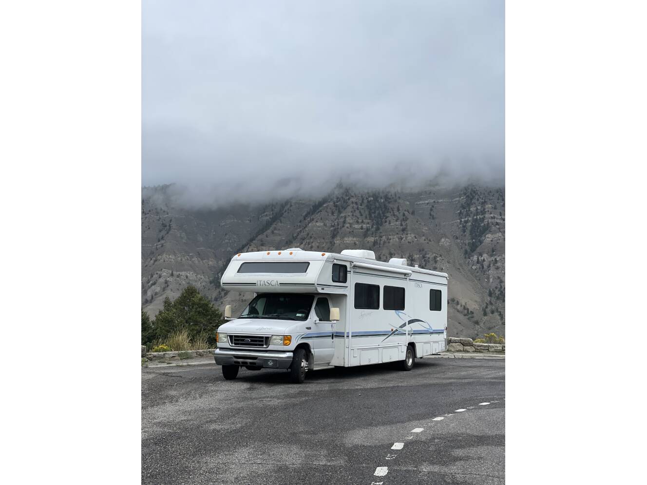 A photo of this 2005 Winnebago ITASCA SPIRIT 31T