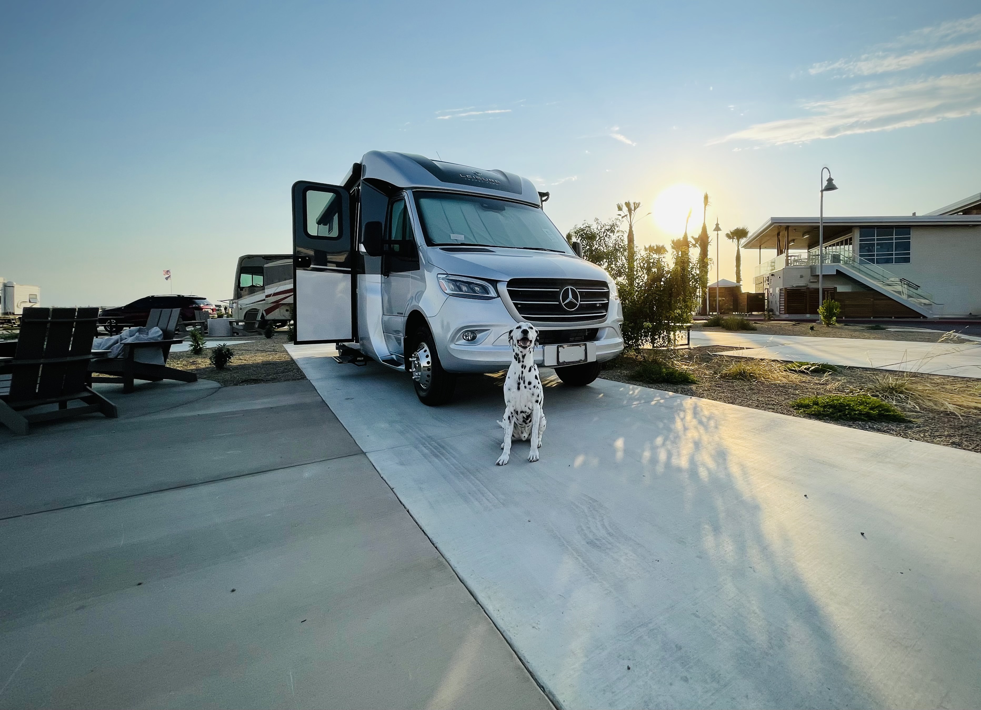 2021 Leisure Travel UNITY MB in los angeles CA