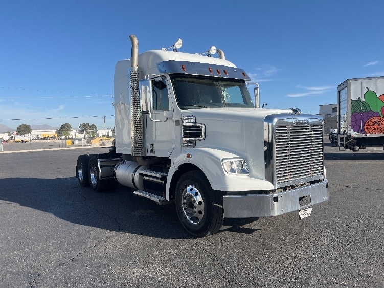 2019 FREIGHTLINER 122 SD in El Paso, TX