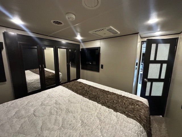 View more photos of this listing
