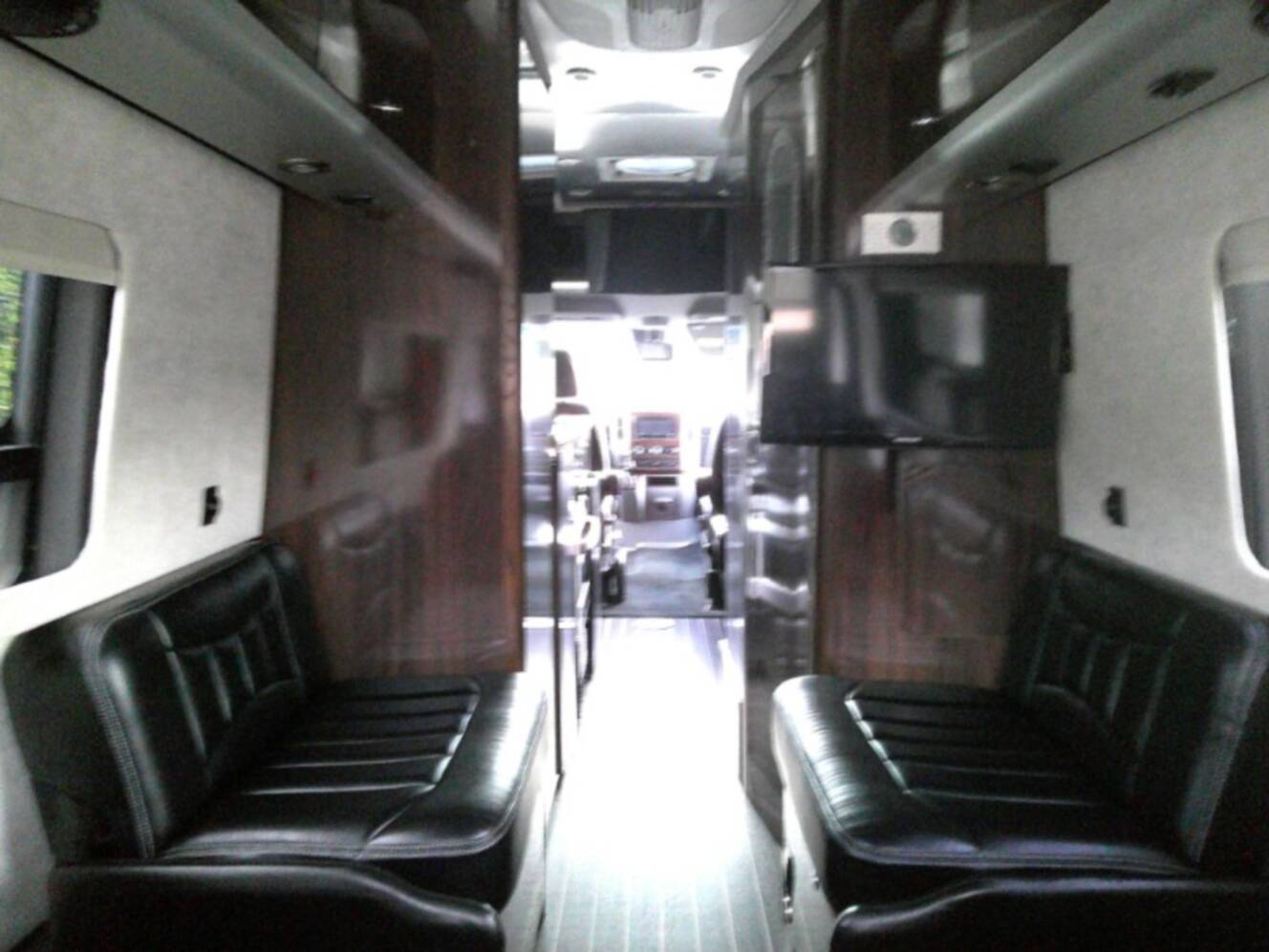 A photo of this 2016 Airstream INTERSTATE GRAND TOUR EXT 3500