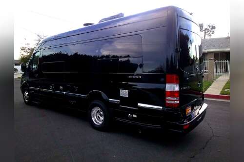 2016 Airstream INTERSTATE GRAND TOUR EXT 3500 in north hollywood CA