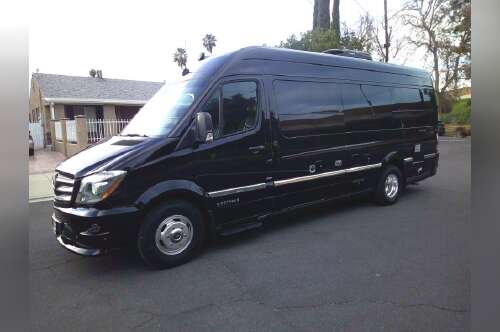 2016 Airstream INTERSTATE GRAND TOUR EXT 3500 in north hollywood CA