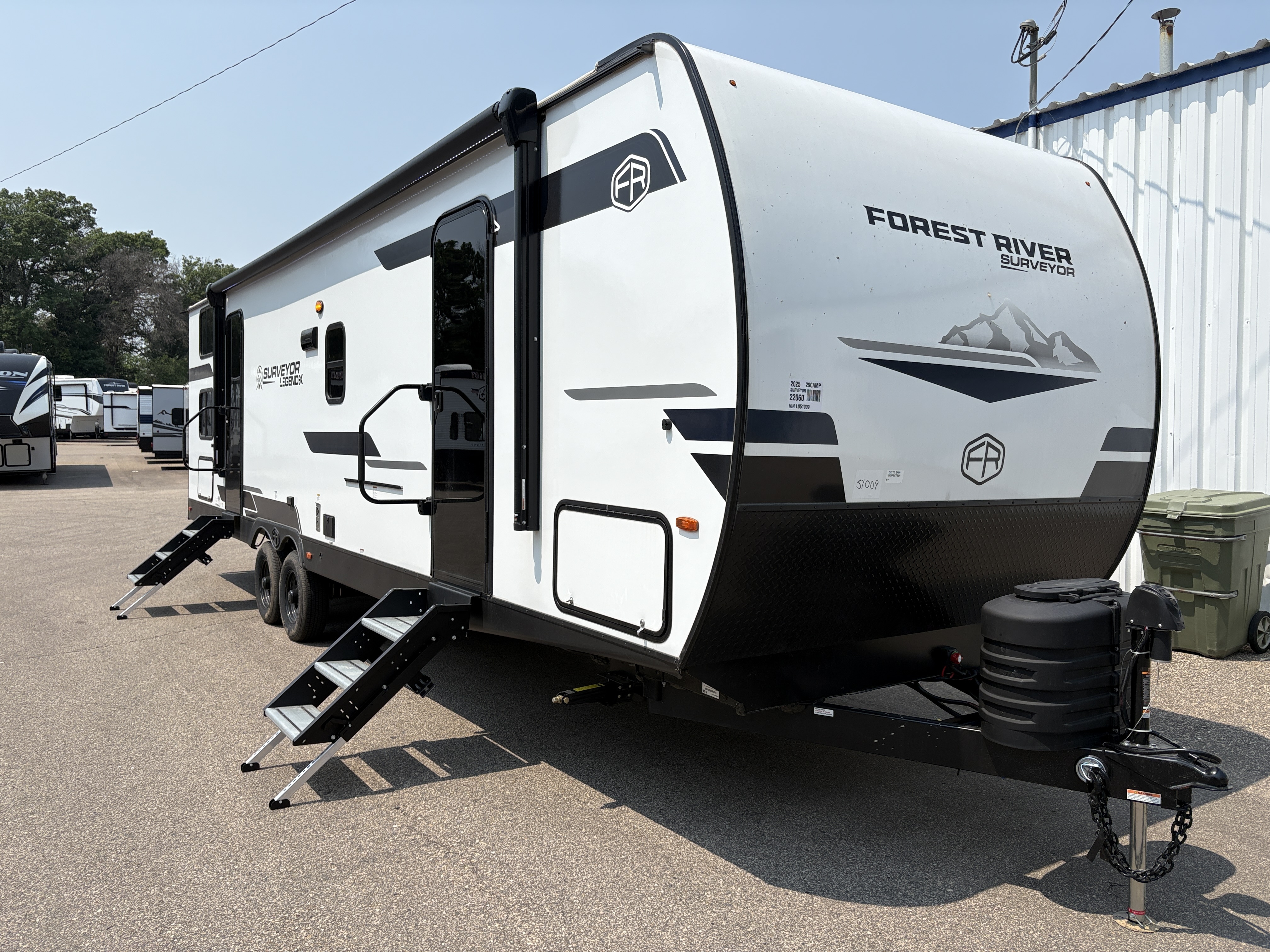 2025 Forest River Surveyor Legend X 29CAMP in shakopee MN