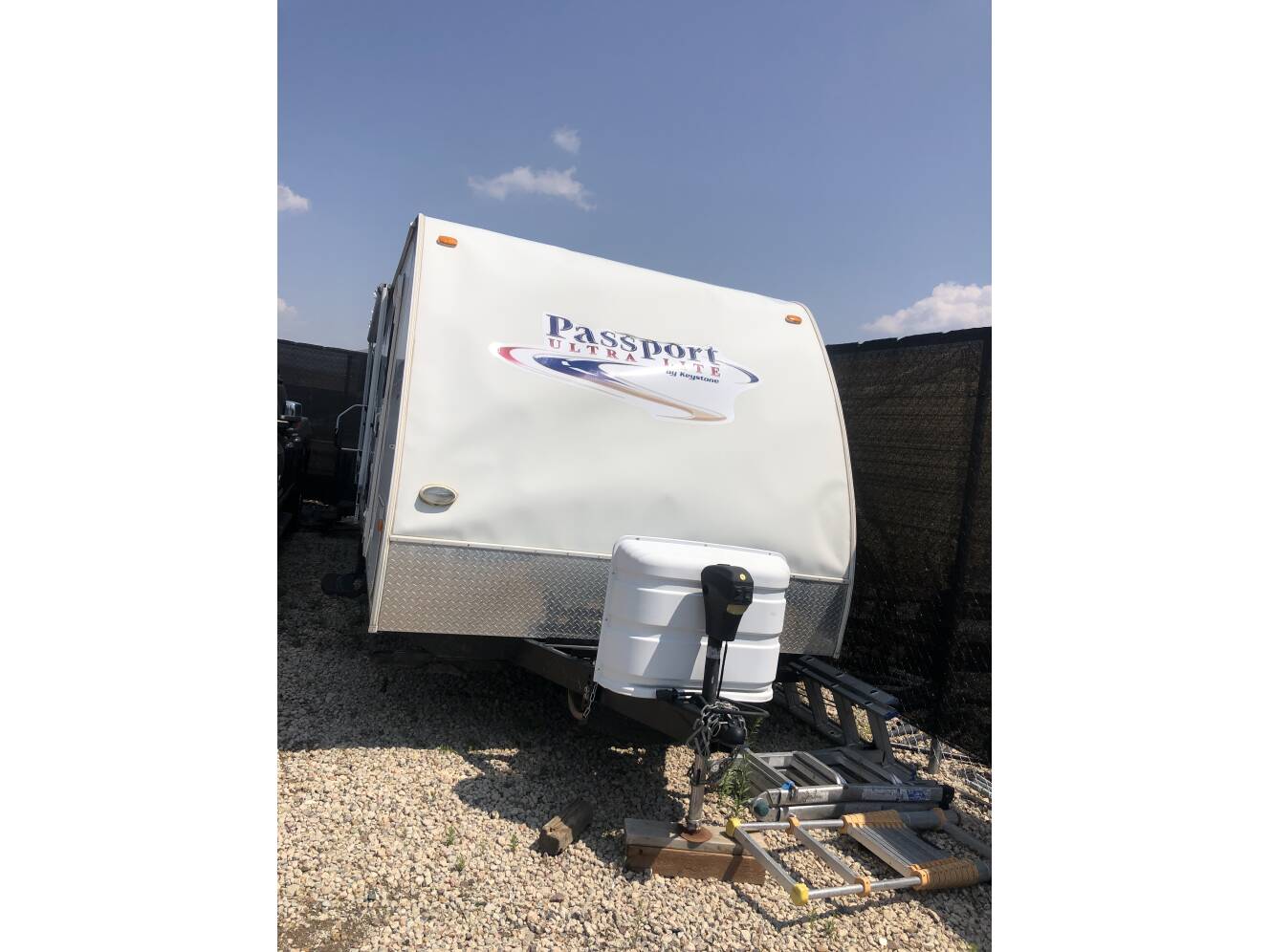 A photo of this 2009 Keystone PASSPORT ULTRA LITE 285RL