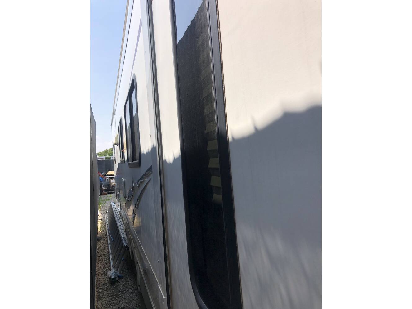 A photo of this 2009 Keystone PASSPORT ULTRA LITE 285RL
