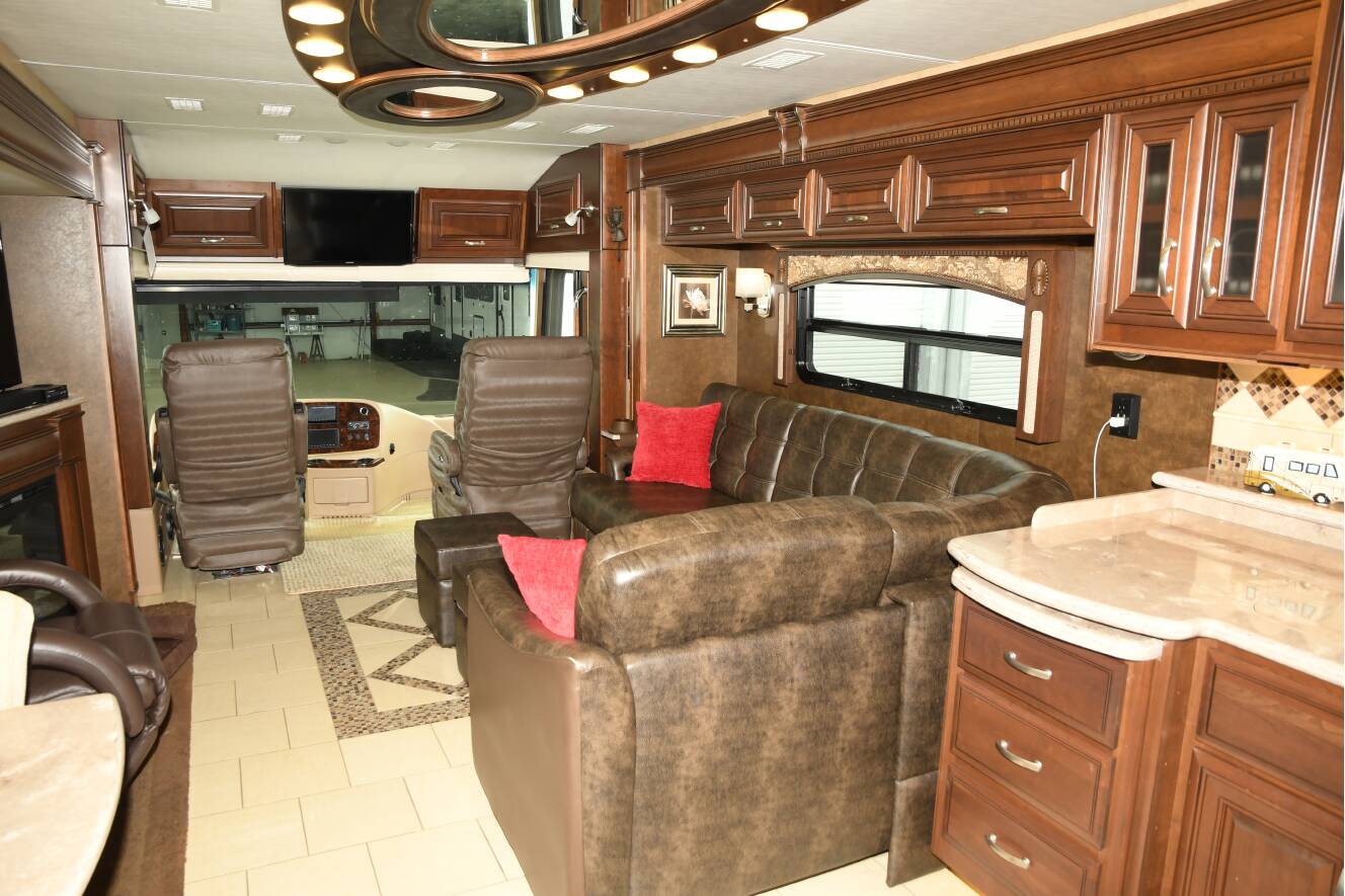 A photo of this 2015 Entegra Coach ANTHEM 42DEQ