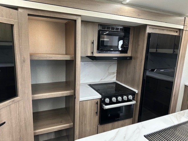 2025 Grand Design IMAGINE 2970RL in mechanicsburg PA