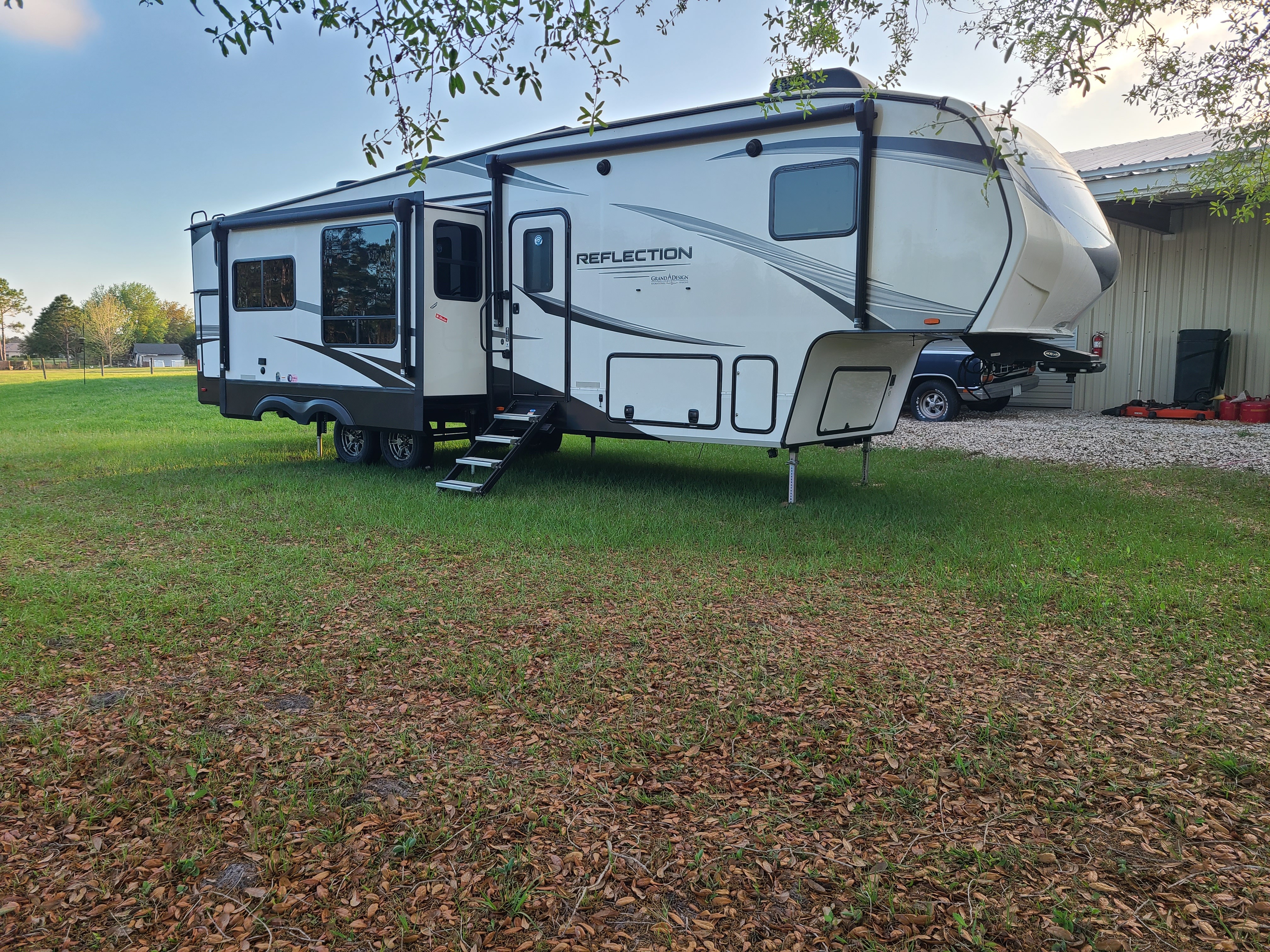 2023 Grand Design REFLECTION 311BHS RV