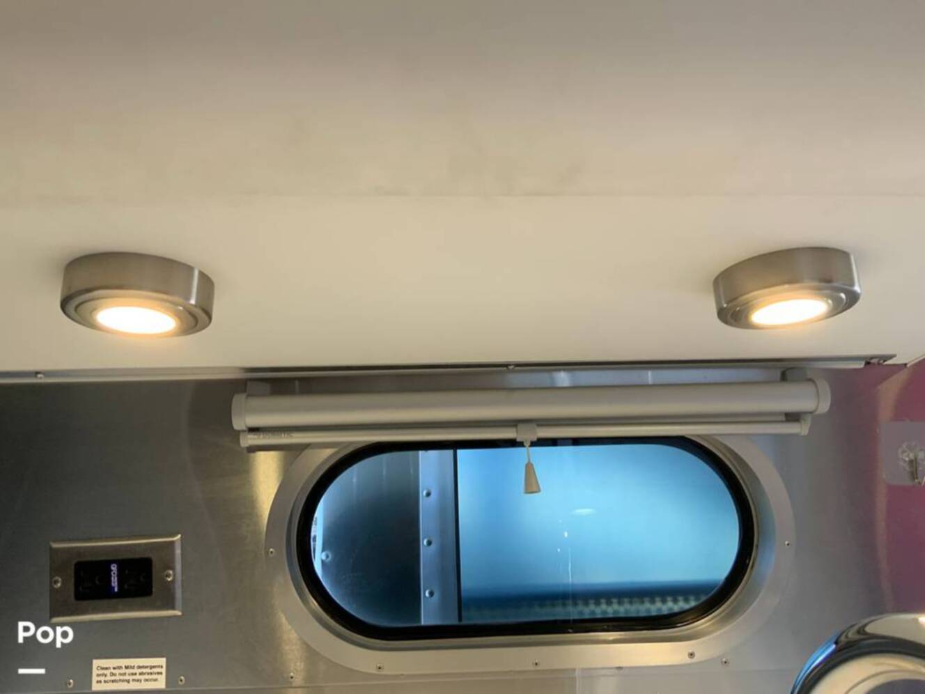 A photo of this 2021 Airstream Globetrotter 27FB Queen