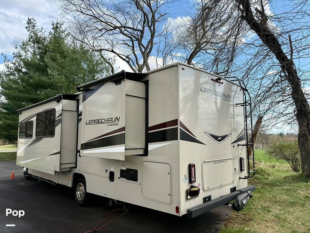 2023 Coachmen Leprechaun 319MB in whitehouse station NJ