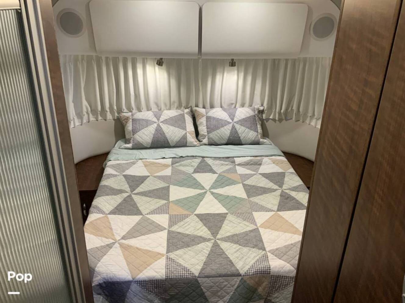 A photo of this 2021 Airstream Globetrotter 27FB Queen