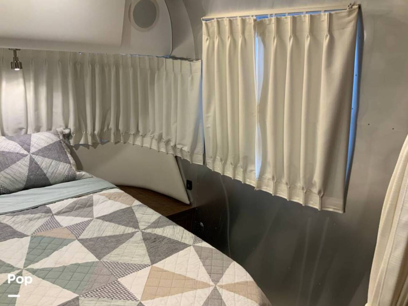 A photo of this 2021 Airstream Globetrotter 27FB Queen