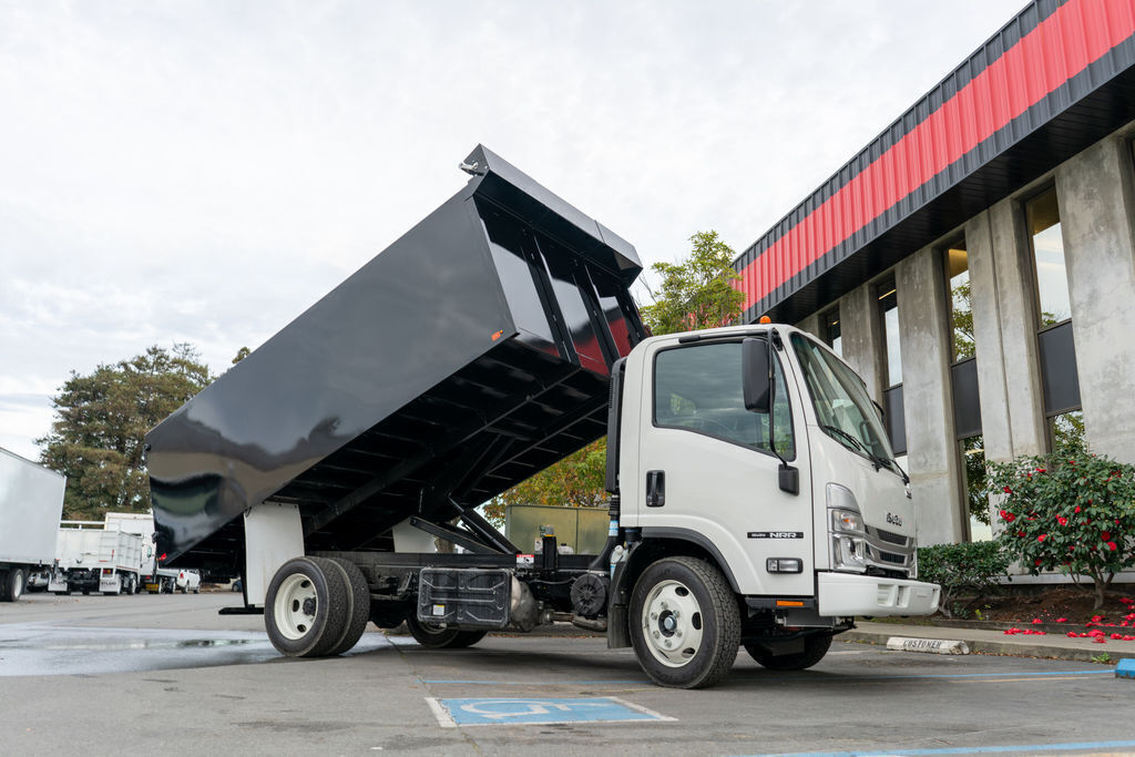 2023 ISUZU NRR in Oakland, CA