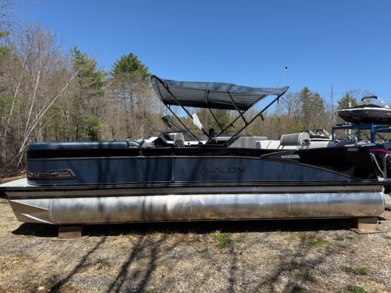 2025 Avalon Catalina Entertainer 25 FT in winnisquam NH