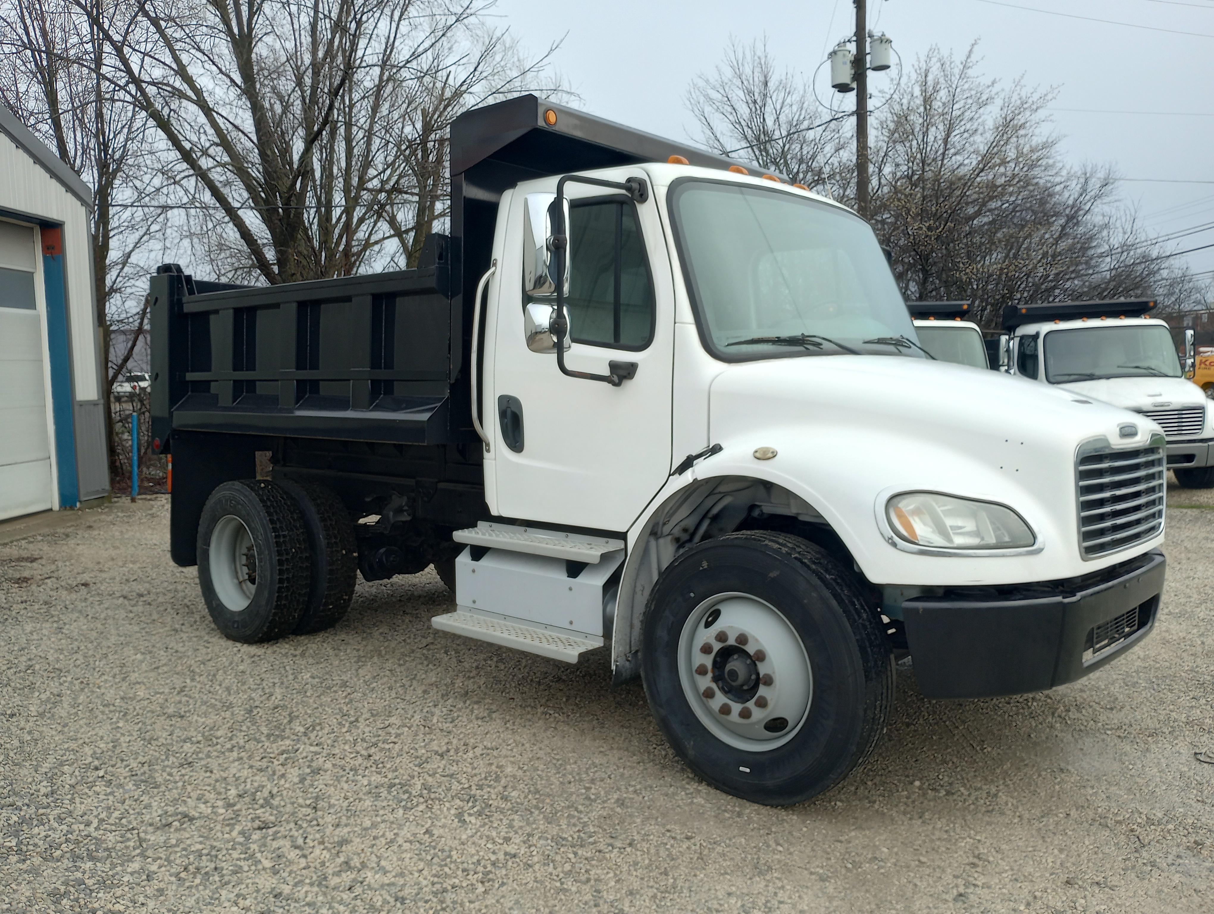 2013 FREIGHTLINER BUSINESS CLASS M2 in Medina, OH