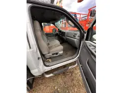 2004 FORD F-550 SD