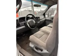 2004 FORD F-550 SD