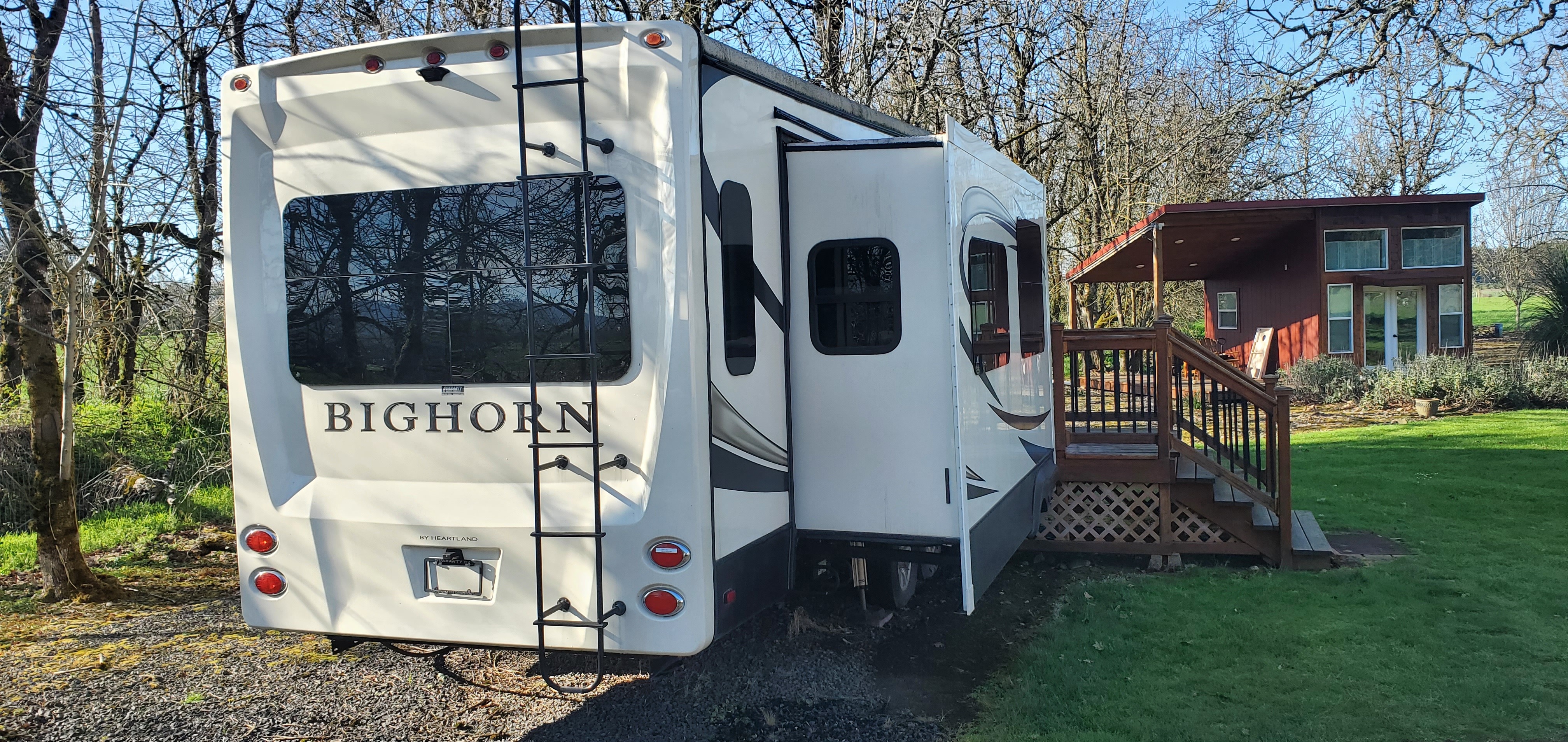 2017 Heartland BIGHORN 3585RL in lebanon OR