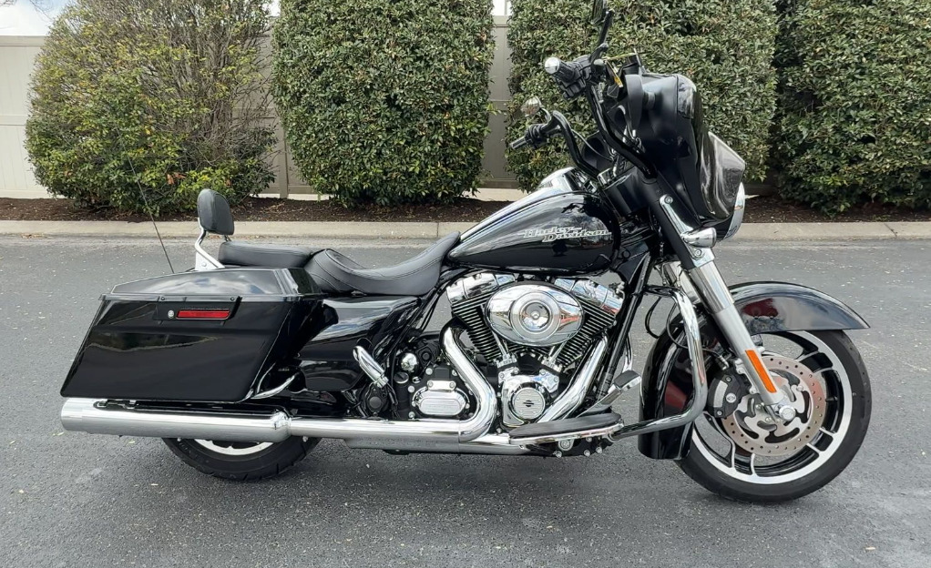 2013 Harley-Davidson STREET GLIDE in East Ridge, TN