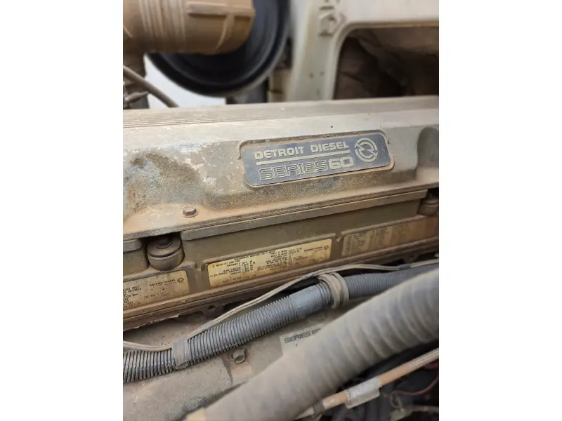 1994 VOLVO WIA64T