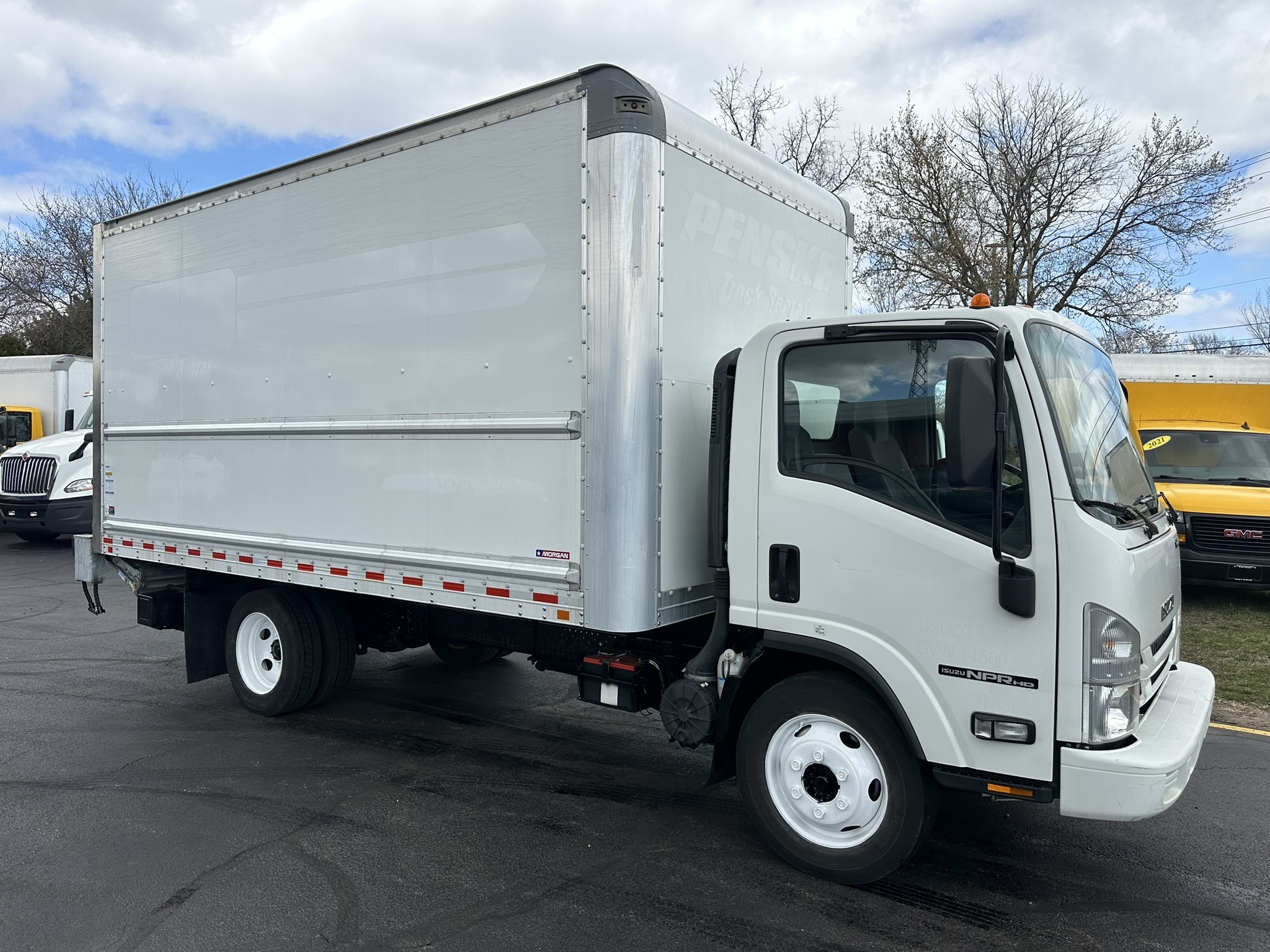2020 ISUZU NPR HD in Marengo, IL