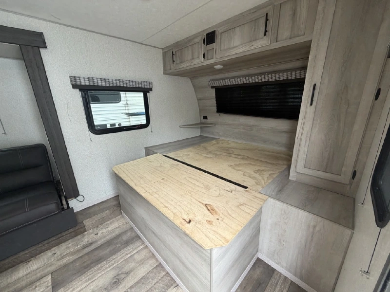 2022 K-Z ESCAPE E231BH