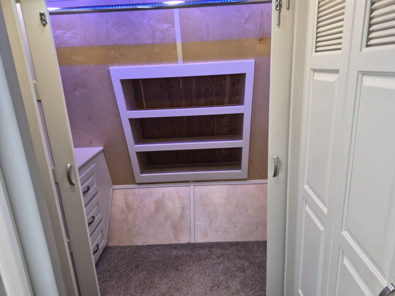 A photo of this 2020 Luxe ELITE 39FB