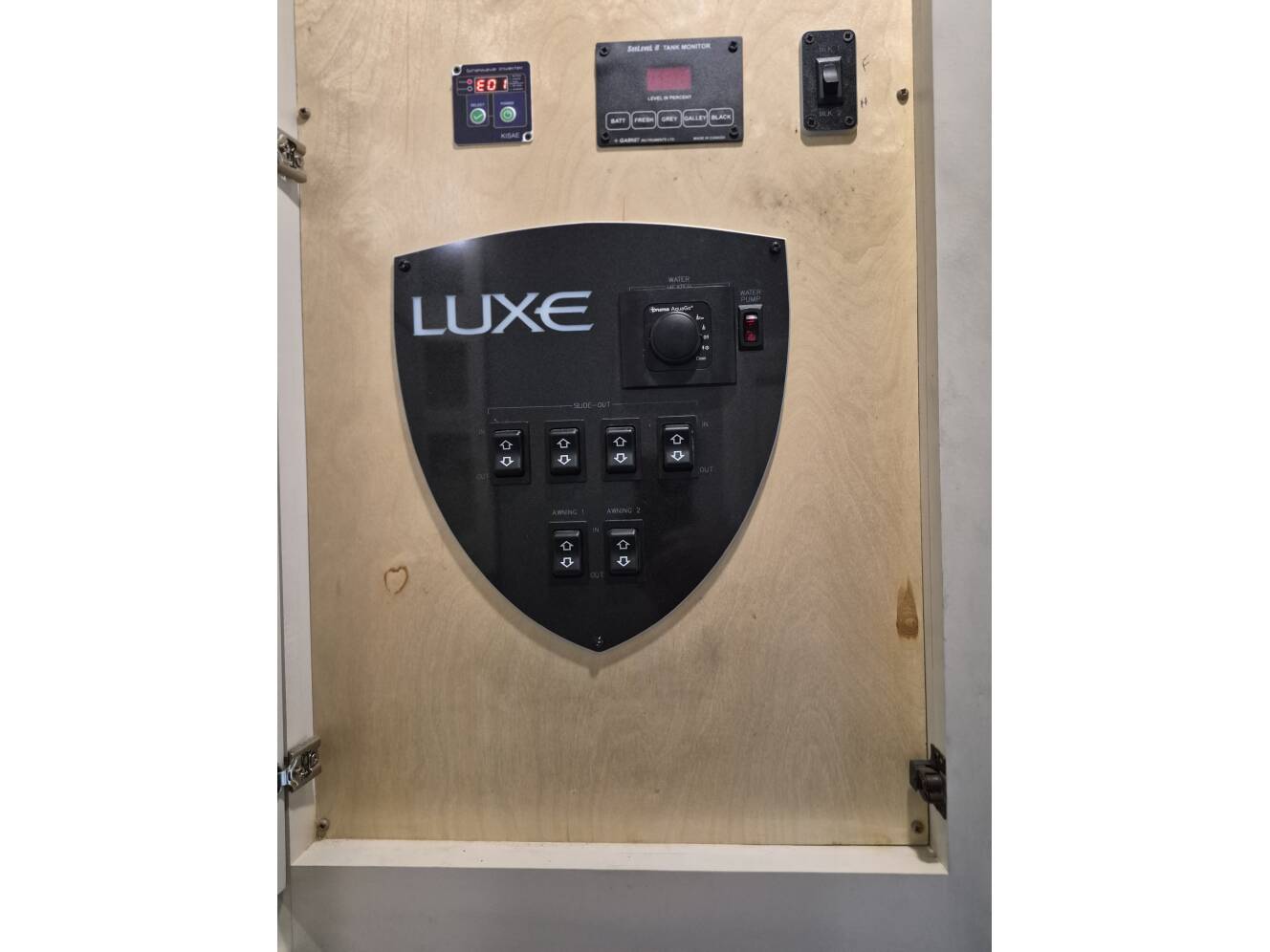 A photo of this 2020 Luxe ELITE 39FB