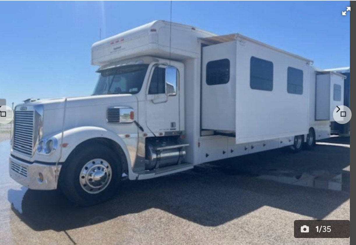 2007 Haulmark Triple Slide Coronado in wynnewood OK