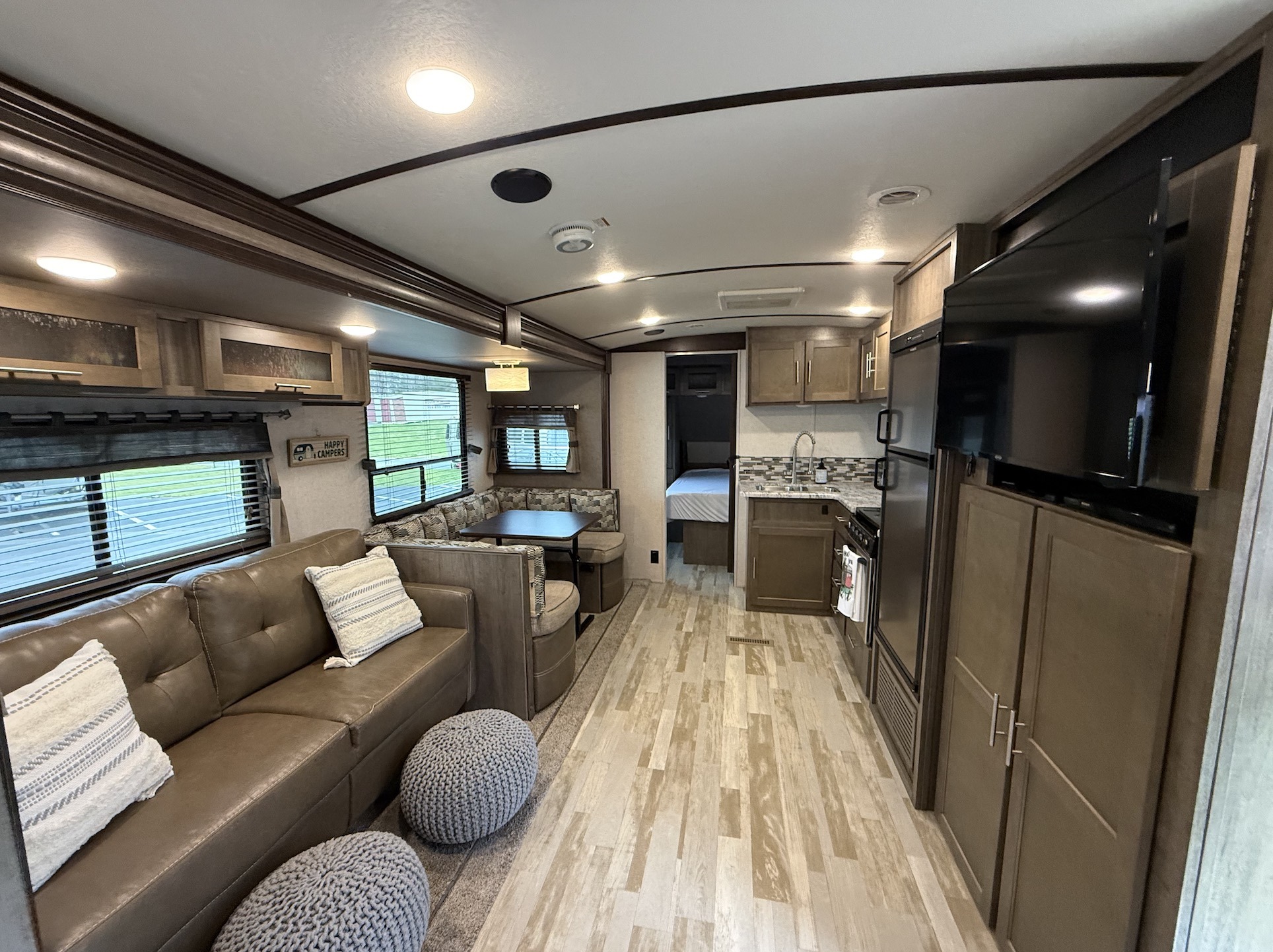 2019 Forest River SURVEYOR 241RBLE RV