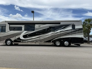 2021 Newmar DUTCH STAR 4369 RV