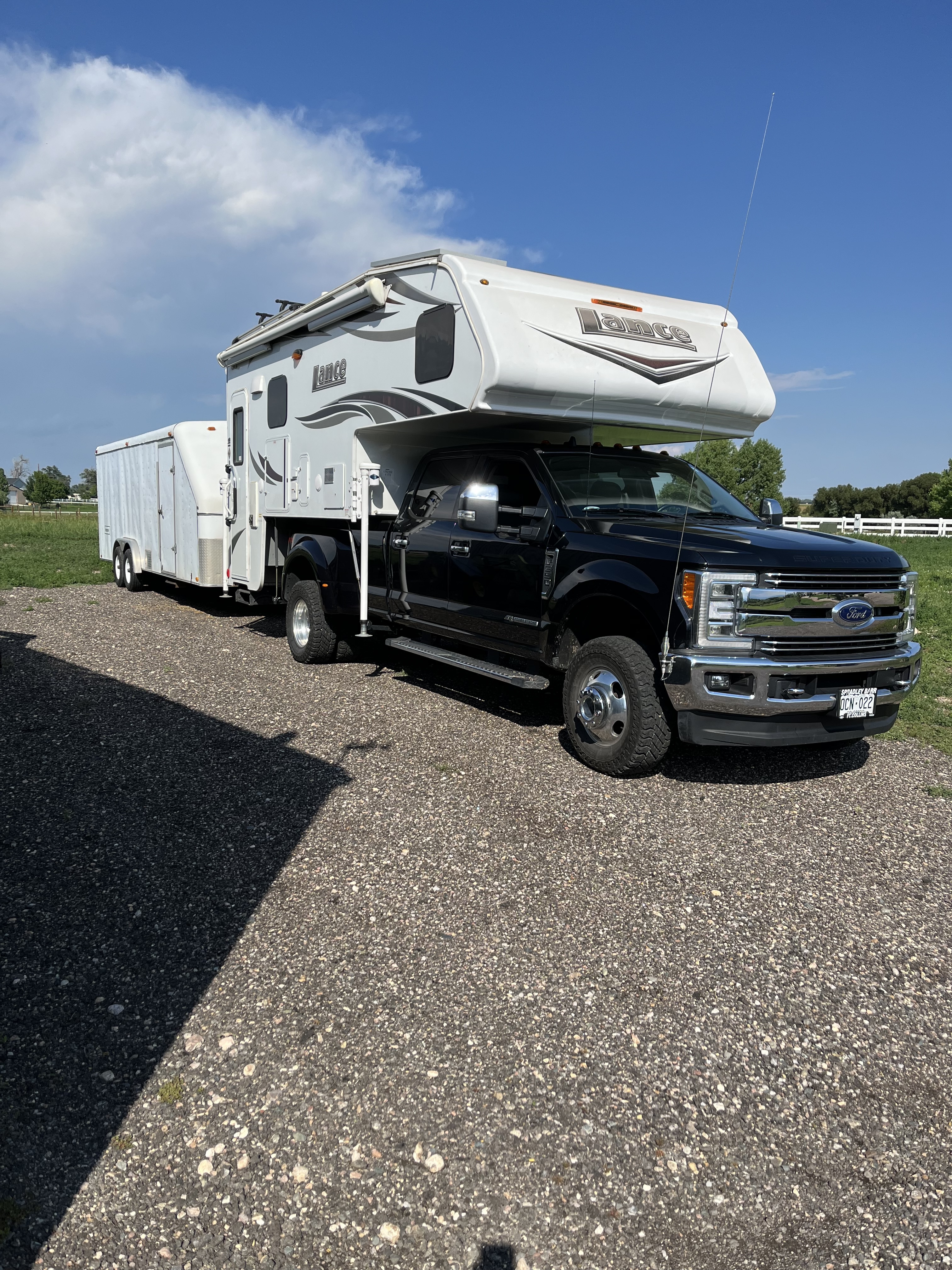 2018 Lance 1172 Truck Camper in windsor CO
