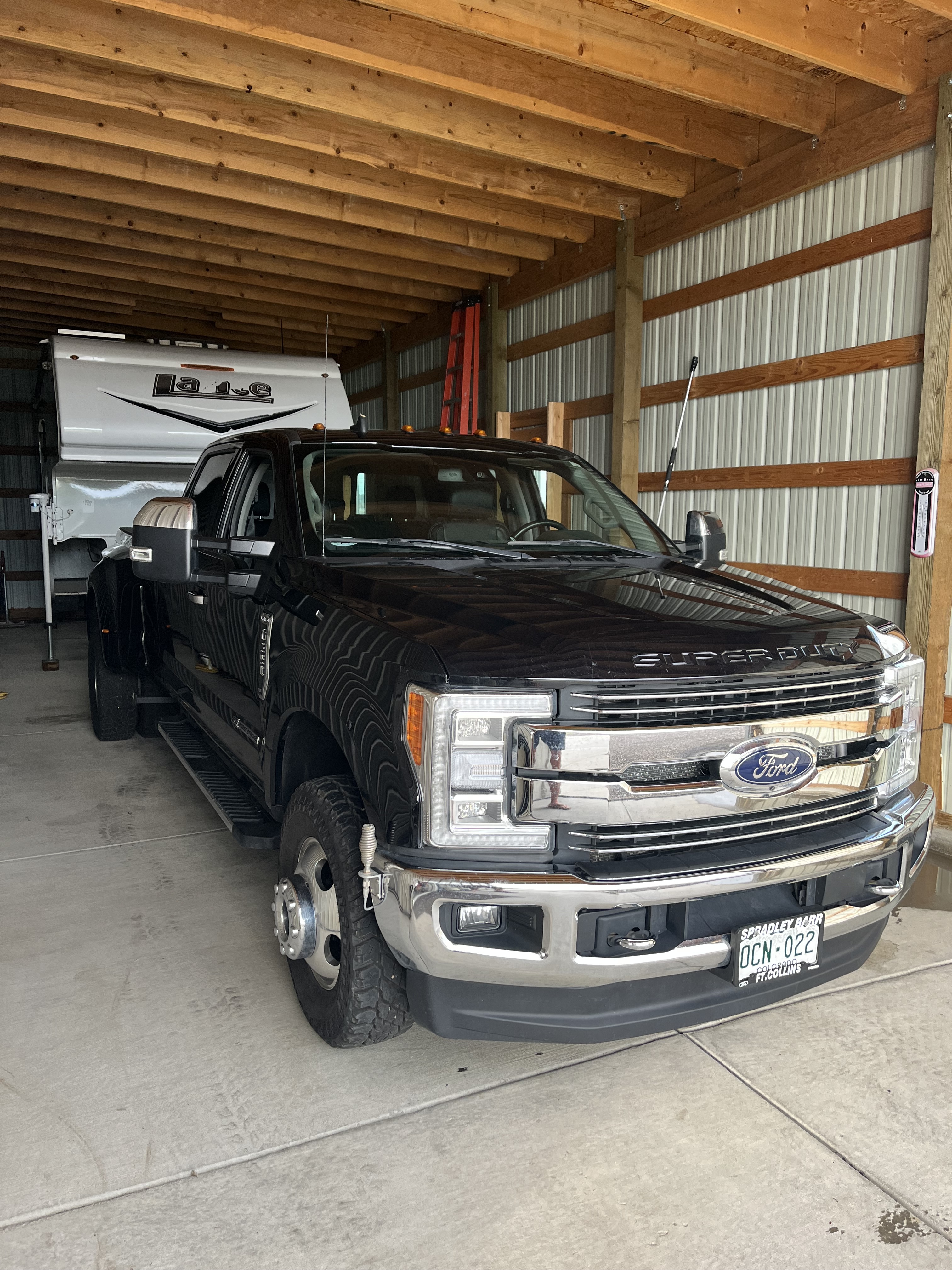 2018 Lance 1172 Truck Camper in windsor CO