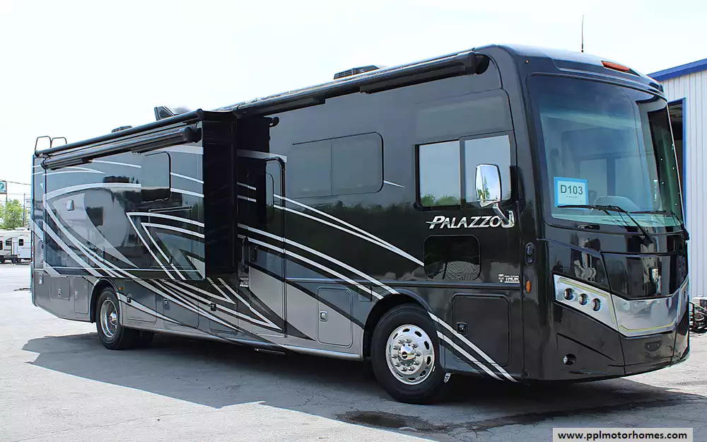 2023 Thor Palazzo 37.4 in decatur TX