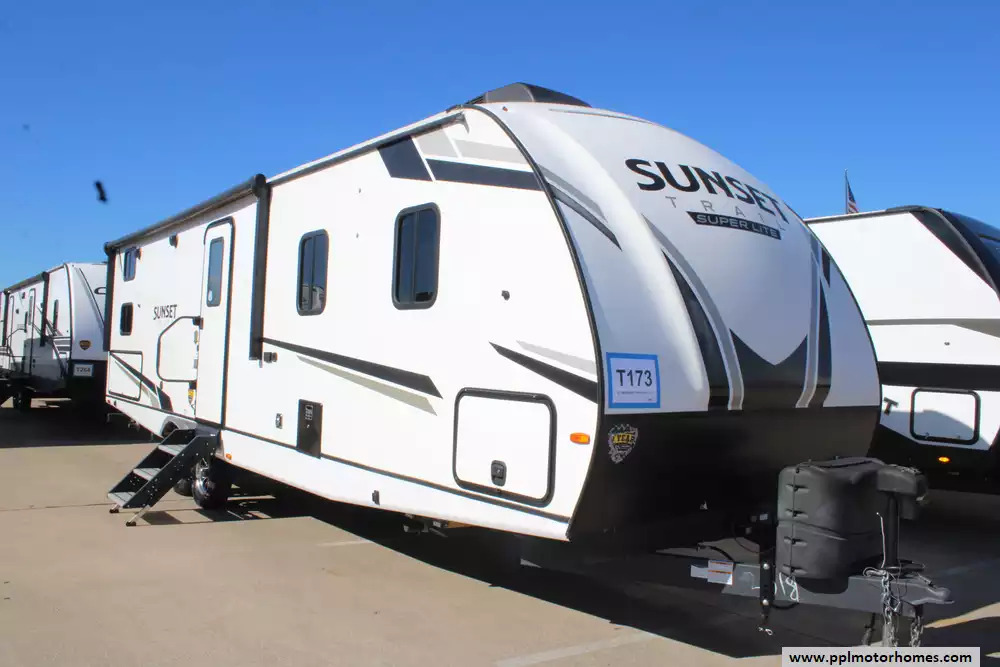 2022 Crossroads Sunset Trail Super Lite 299QB RV