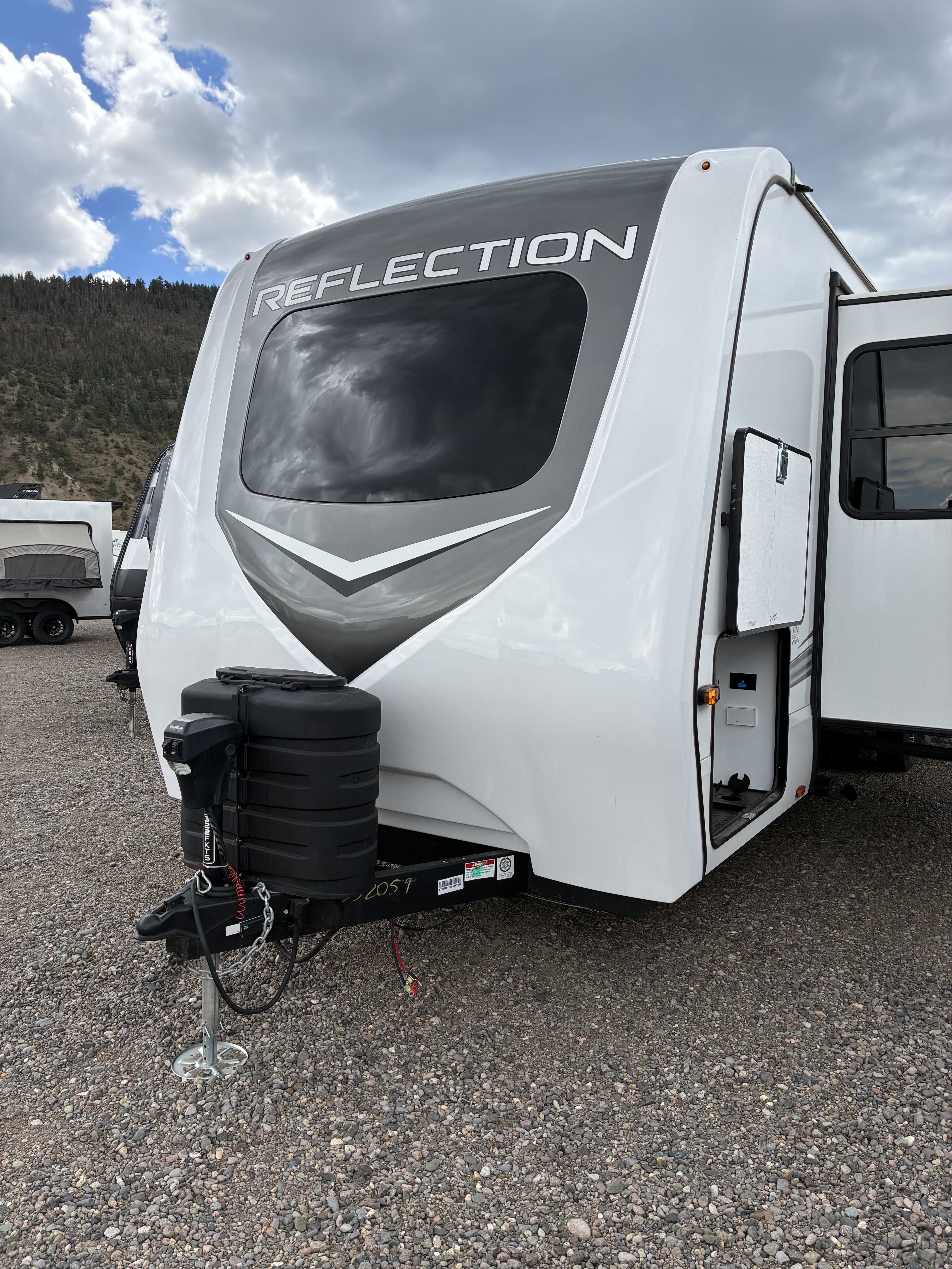 2025 Grand Design REFLECTION 322FKTS RV