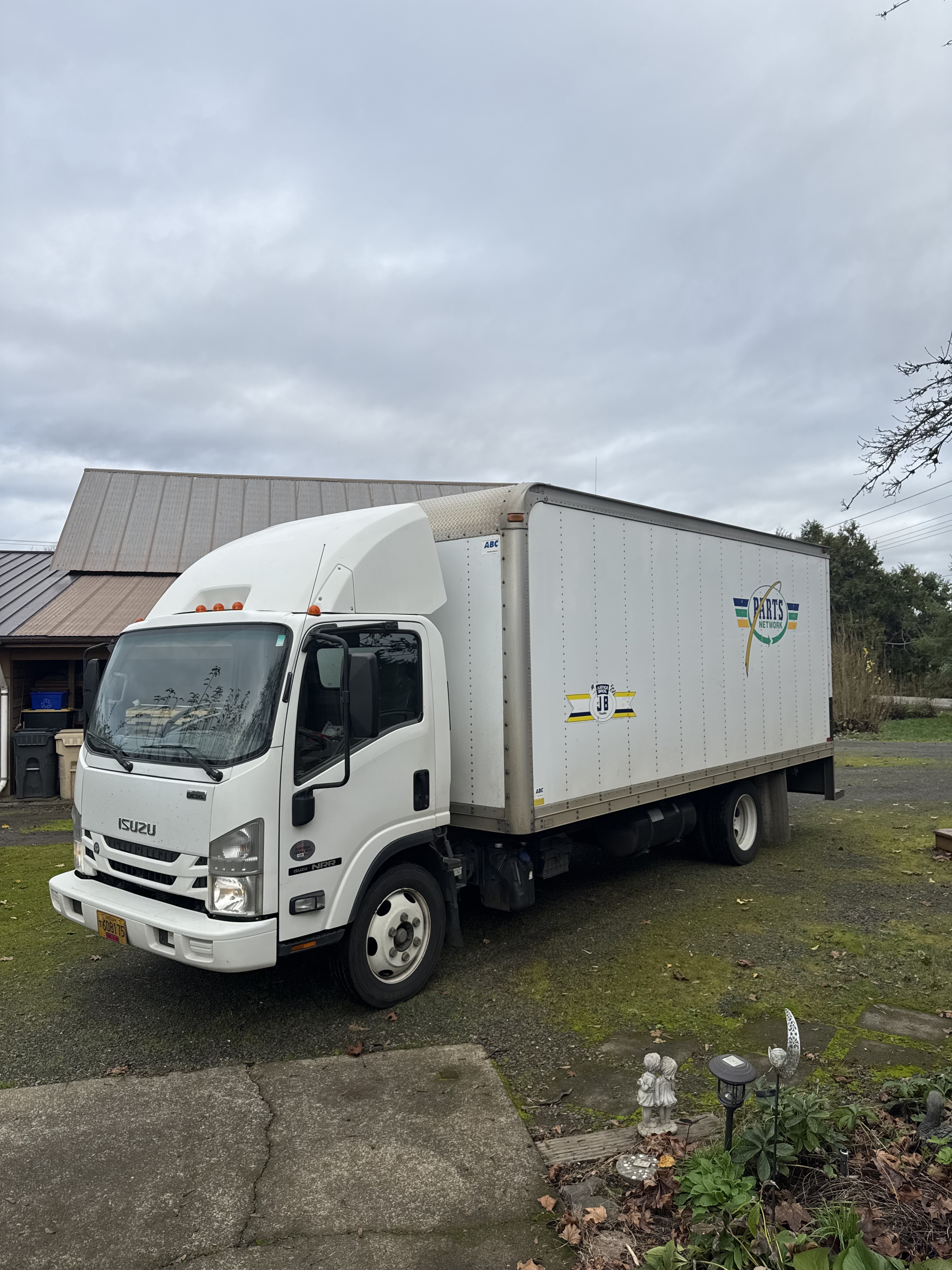 2019 ISUZU Nrr in Philomath, OR