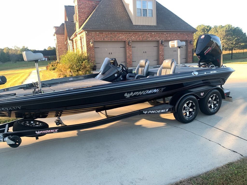 2025 Phoenix Bass Boats 921 Elite in guntersville AL