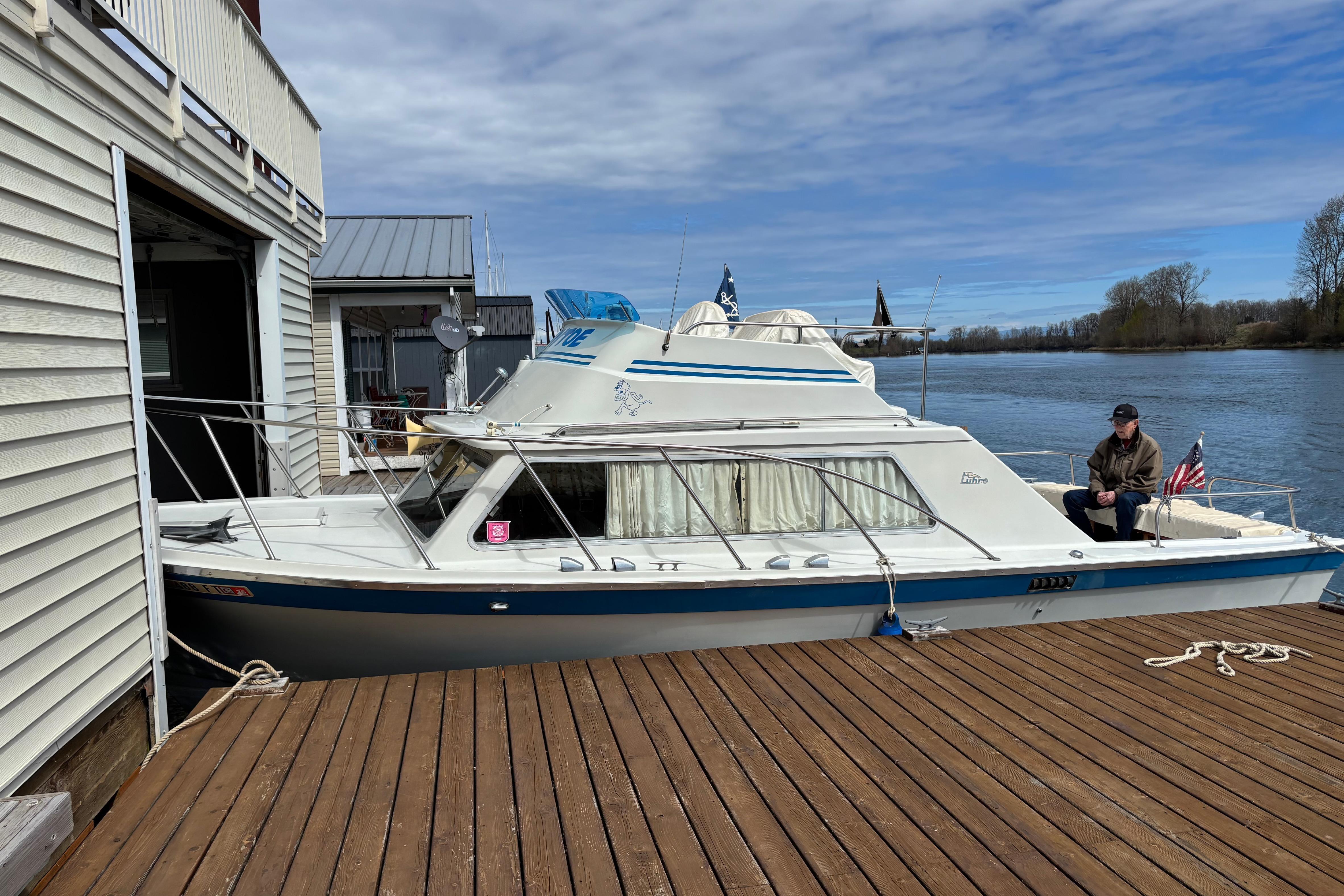 1973 Luhrs 28 in portland OR