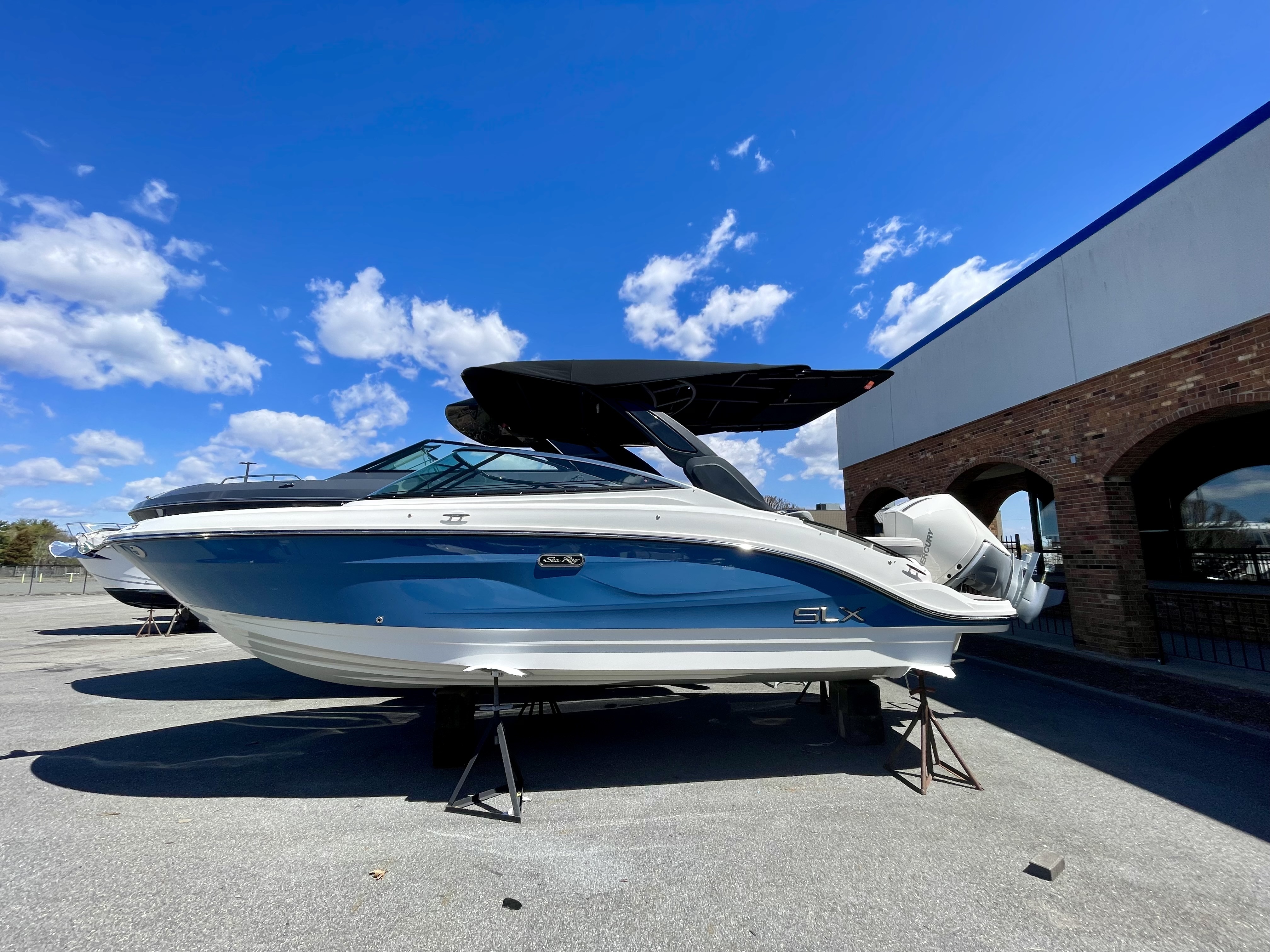 2026 Sea Ray SLX 260 Outboard W 230 in danvers MA