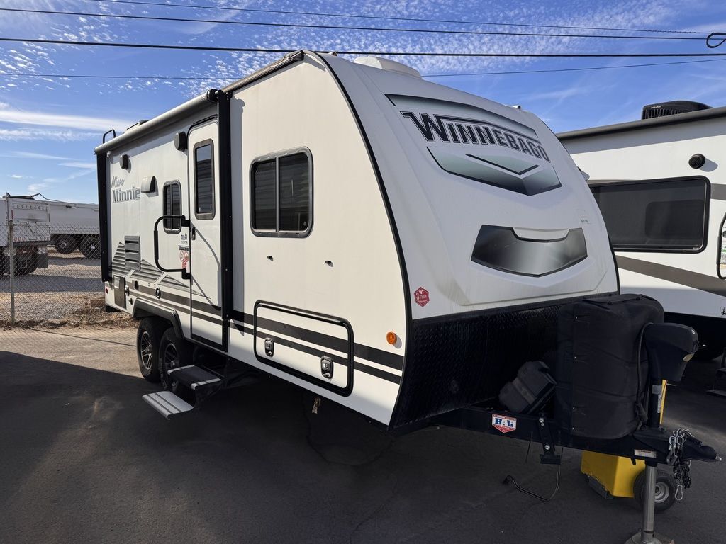2020 Winnebago Industries Towables Micro Minnie 2108TB RV