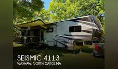 2020 Jayco Seismic 4113 Fifth Wheel Toy Hauler RV