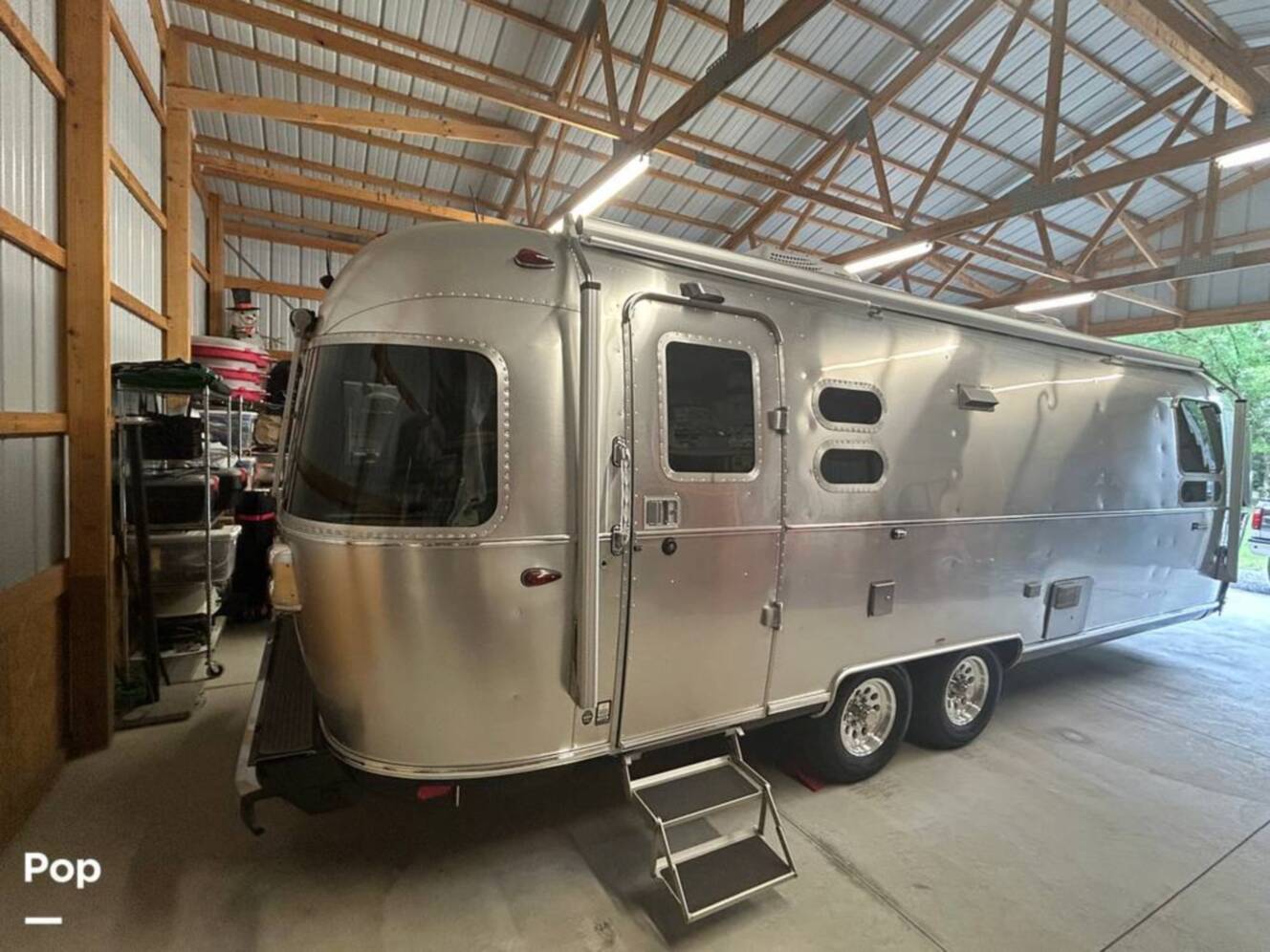 A photo of this 2017 Airstream Tommy Bahama 27FB Special Edition