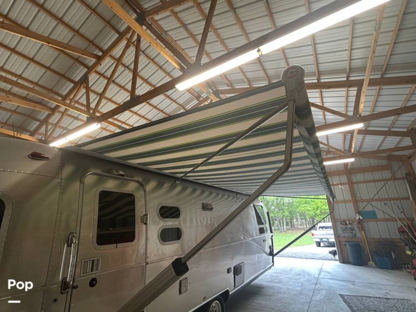 A photo of this 2017 Airstream Tommy Bahama 27FB Special Edition